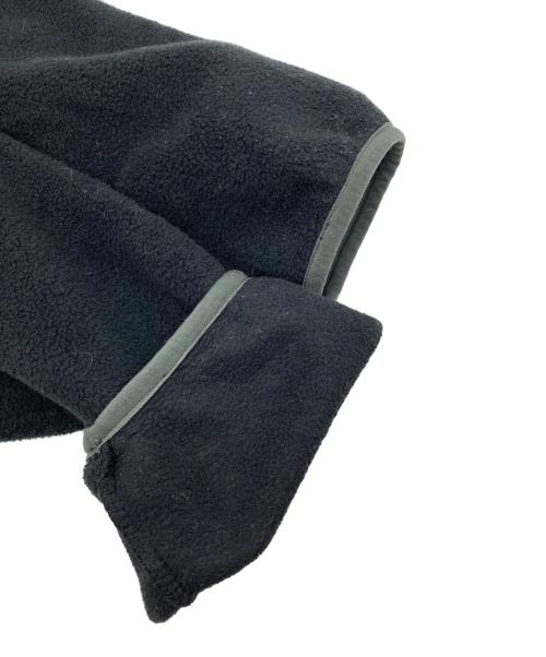 Patagonia（パタゴニア）Patagonia (パタゴニア) Lightweight SynchillaR Snap-TR Pullover(ライトウェイト シンチラ スナップT プルオーバー) ブラック サイズ:Lの古着・服飾アイテム