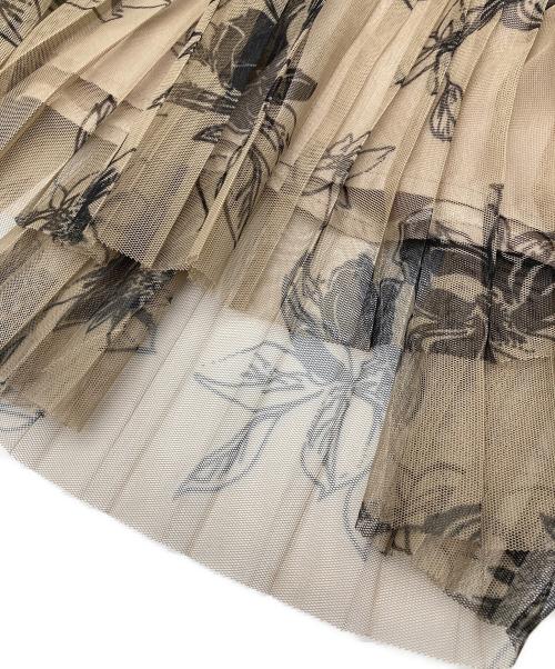 allureville（アルアバイル）allureville (アルアバイル) PEチュールフラワープリントプリーツスカート グリーン サイズ:2の古着・服飾アイテム