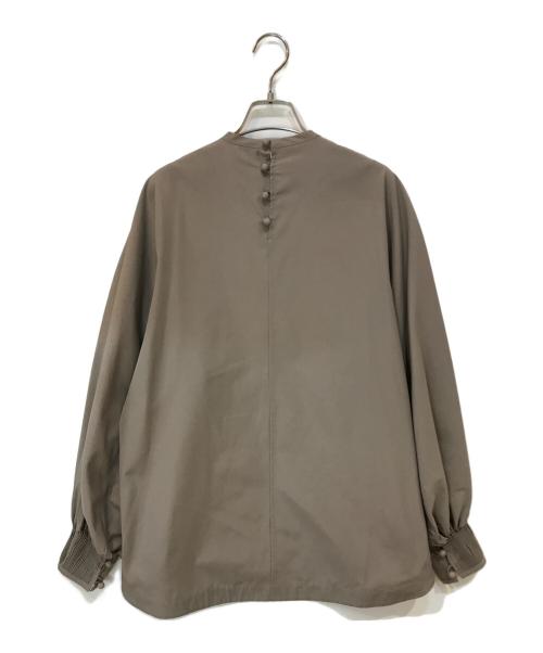 HYKE（ハイク）HYKE (ハイク) 20SS TAFFETA SHIRRED TOP タフタ シャーリング トップ ブラウス ベージュ サイズ:1の古着・服飾アイテム