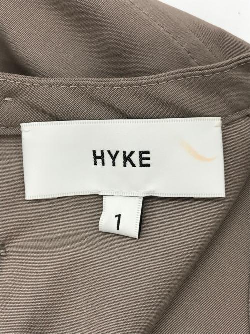 HYKE（ハイク）HYKE (ハイク) 20SS TAFFETA SHIRRED TOP タフタ シャーリング トップ ブラウス ベージュ サイズ:1の古着・服飾アイテム