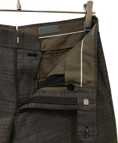 UNIVERSAL LANGUAGE（ユニバーサルランゲージ）UNIVERSAL LANGUAGE (ユニバーサルランゲージ) 3Pセットアップスーツ ブラウン サイズ:175cm-8Drop(chest92cm waist78cm)の古着・服飾アイテム