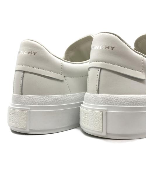 GIVENCHY（ジバンシィ）GIVENCHY (ジバンシィ) CITY SPORT SNEAKERS ホワイト サイズ:37 1/2の古着・服飾アイテム