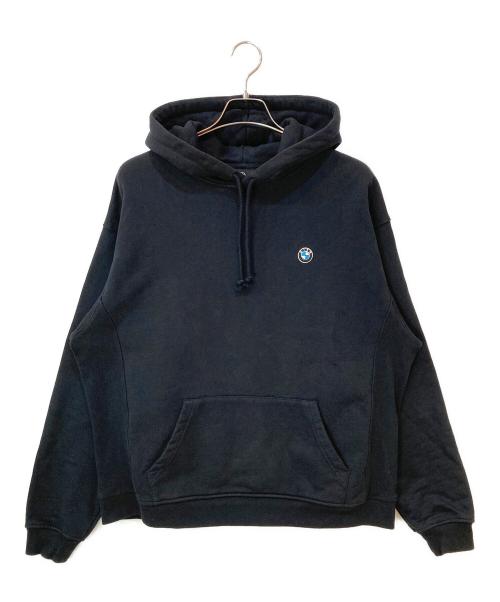 KITH（キス）KITH (キス) BMW (ビーエムダブリュー) Williams III Hoodie ブラック サイズ:XLの古着・服飾アイテム