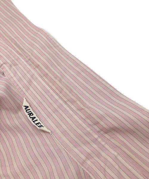 AURALEE（オーラリー）AURALEE (オーラリー) FINX POLYESTER STRIPE SHIRT Pink Beige Stripe サイズ:1の古着・服飾アイテム