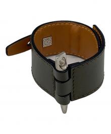 LOEWE（ロエベ）の古着「ゲート レザーブレスレット」｜ブラウン
