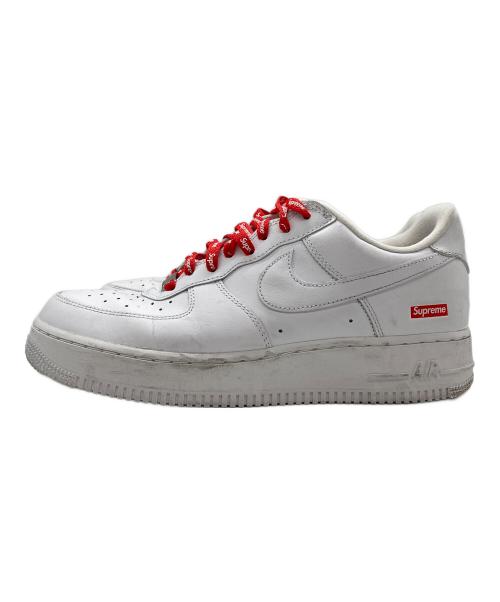 NIKE（ナイキ）NIKE (ナイキ) SUPREME (シュプリーム) AIR FORCE 1 LOW スニーカー WHITE/WHIT サイズ:UK8の古着・服飾アイテム