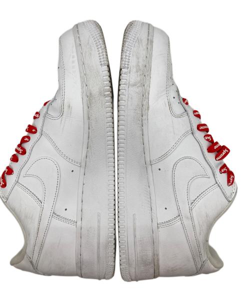 NIKE（ナイキ）NIKE (ナイキ) SUPREME (シュプリーム) AIR FORCE 1 LOW スニーカー WHITE/WHIT サイズ:UK8の古着・服飾アイテム