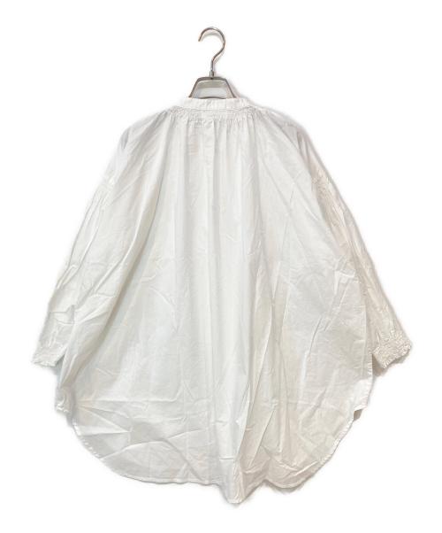 TENER AULA（テナアウラ）TENER AULA (テナアウラ) Heavenly (ヘブンリー) 80s タイプ ライター シャーリング ブラウス ホワイト サイズ:-の古着・服飾アイテム