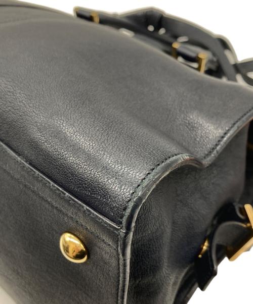 Yves Saint Laurent（イヴサンローラン）Yves Saint Laurent (イヴサンローラン) カバスシックミニ 2WAYバッグ ネイビー サイズ:-の古着・服飾アイテム