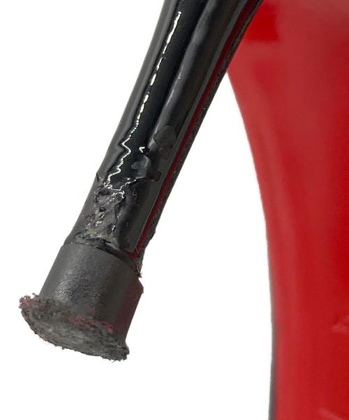 Christian Louboutin（クリスチャン・ルブタン）Christian Louboutin (クリスチャン・ルブタン) スタッズ ポインテッドトゥ エナメル ヒールパンプス ブラック サイズ:37の古着・服飾アイテム