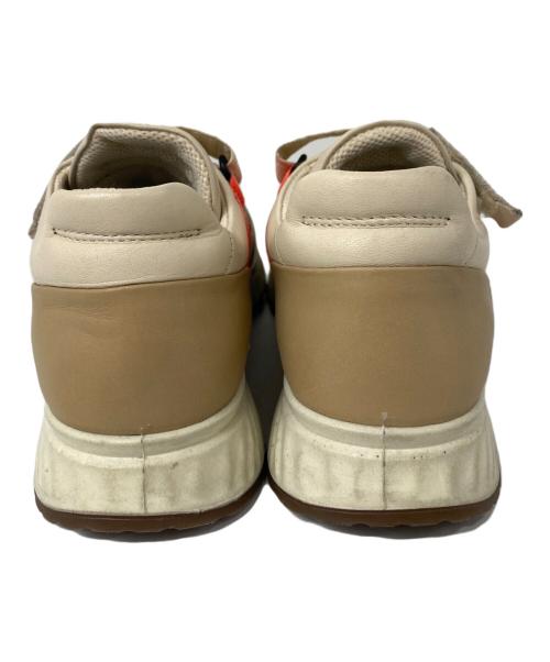 ECCO（エコー）ECCO (エコー) ベルクロスニーカー ベージュ サイズ: 22.5cmの古着・服飾アイテム