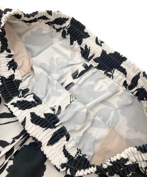 BEAUTY&YOUTH（ビューティーアンドユース）BEAUTY&YOUTH (ビューティーアンドユース) ボタニカルプリント イージーパンツ ホワイト サイズ:Sの古着・服飾アイテム