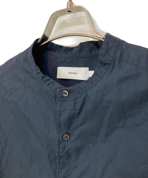 Graphpaper（グラフペーパー）Graphpaper (グラフペーパー) BROAD OVERSIZED L/S BAND COLLAR SHIRT グレー サイズ:Fの古着・服飾アイテム