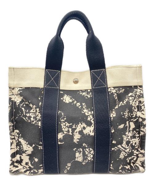 HERMES（エルメス）HERMES (エルメス) シュバル シュプリーズ ボラボラPM キャンバストートバッグ ブラック×ホワイト サイズ:-の古着・服飾アイテム
