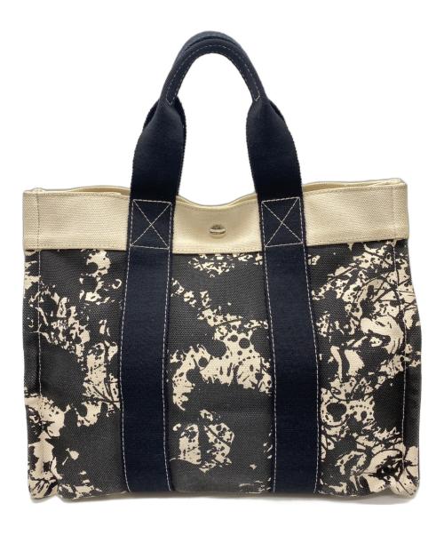 HERMES（エルメス）HERMES (エルメス) シュバル シュプリーズ ボラボラPM キャンバストートバッグ ブラック×ホワイト サイズ:-の古着・服飾アイテム