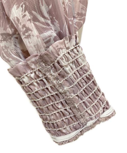 Apuweiser-riche（アプワイザーリッシェ）Apuweiser-riche (アプワイザーリッシェ) ニュアンスフラワープリントワンピース ピンクの古着・服飾アイテム