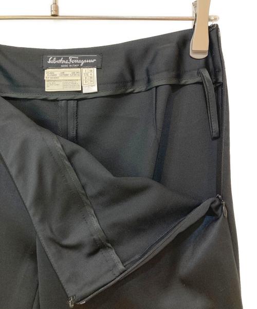 Salvatore Ferragamo（サルヴァトーレ フェラガモ）Salvatore Ferragamo (サルヴァトーレ フェラガモ) ウールパンツ ブラック サイズ:US4の古着・服飾アイテム