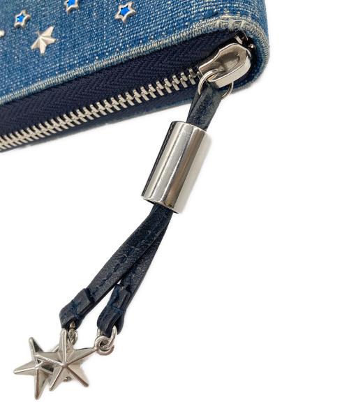 JIMMY CHOO（ジミーチュウ）JIMMY CHOO (ジミーチュウ) デニム スタースタッズ ウォレット インディゴ サイズ:-の古着・服飾アイテム