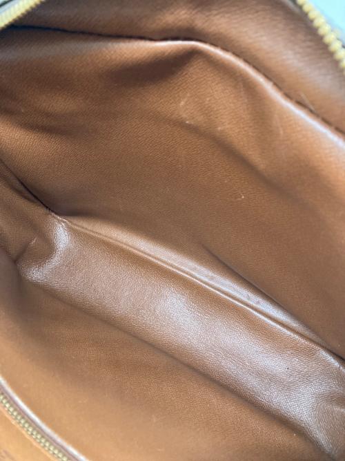 LOUIS VUITTON（ルイ ヴィトン）LOUIS VUITTON (ルイ ヴィトン) ショルダーバッグ ブラウン サイズ:-の古着・服飾アイテム