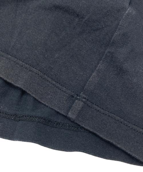 PRADA（プラダ）PRADA (プラダ) Vネックカットソー ブラック サイズ:Mの古着・服飾アイテム