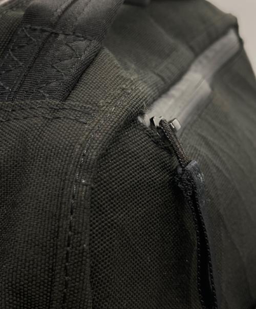 PORTER（ポーター）PORTER (ポーター) HYBRID DAYPACK ブラック サイズ:-の古着・服飾アイテム