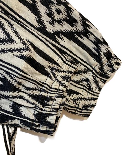 MARCELO BURLON（マルセロバーロン）MARCELO BURLON (マルセロバーロン) Folk Jacquard Coach Jacket/ フォークジャカードコーチジャケット ホワイト×ブラック サイズ:Mの古着・服飾アイテム