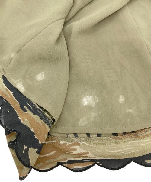 hysterics（ヒステリックス）hysterics (ヒステリックス) カモフラノースリーブワンピース カーキ サイズ:FREEの古着・服飾アイテム