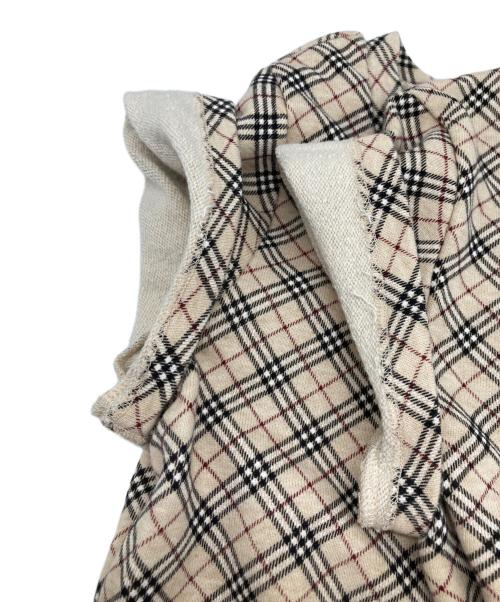 BURBERRY BLUE LABEL（バーバリーロンドンブルーレーベル）BURBERRY BLUE LABEL (バーバリーロンドンブルーレーベル) ノバチェックカットソー ベージュ サイズ:38の古着・服飾アイテム