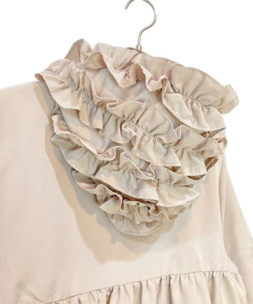 Fit more（フィットモア）Fit more (フィットモア) フリルフードティアードジャケット ベージュ サイズ:Fの古着・服飾アイテム