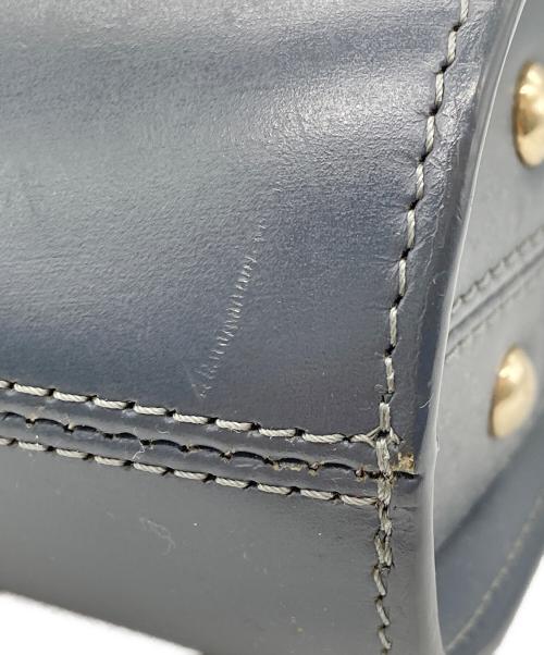 A.P.C.（アーペーセー）A.P.C. (アーペーセー) SAC DEMI LUNE MINI ハーフムーン クロスボディバッグ グリーン サイズ:-の古着・服飾アイテム