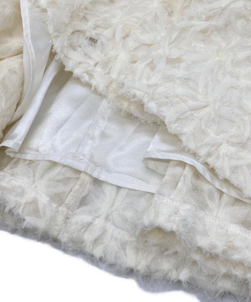 Apuweiser-riche（アプワイザーリッシェ）Apuweiser-riche (アプワイザーリッシェ) リボン刺繍ミディスカート アイボリー サイズ:1の古着・服飾アイテム