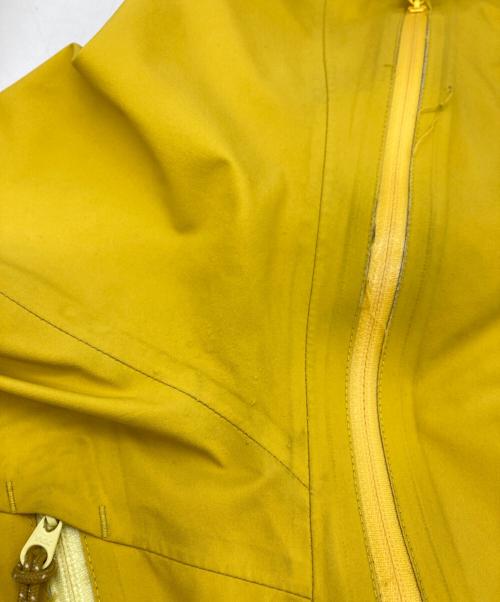 mont-bell（モンベル）mont-bell (モンベル) プモリパーカ イエロー サイズ:Lの古着・服飾アイテム