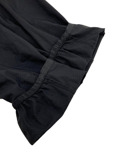 ARC'TERYX（アークテリクス）ARC'TERYX (アークテリクス) SQUAMISH HOODY ジャケット ブラック サイズ:Mの古着・服飾アイテム