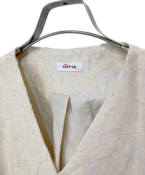 FRAY ID（フレイ アイディー）FRAY ID (フレイ アイディー) オーナメントカットJQワンピース ベージュ サイズ:1の古着・服飾アイテム