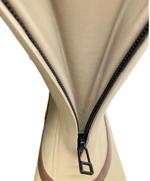 suicoke（スイコック）suicoke (スイコック) ロングブーツ ベージュ サイズ:US7の古着・服飾アイテム