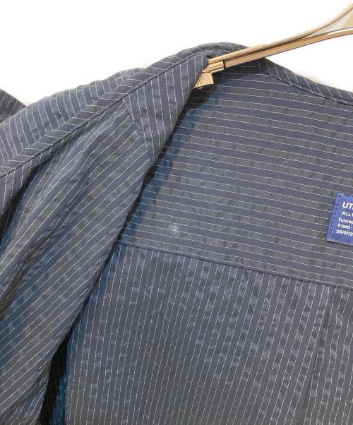 utility specification（ユーティリティ スペスィフィケーション）utility specification (ユーティリティ スペスィフィケーション) STONE Yarn dyed Seersucker ストライプフードシャツ Navy Stripe サイズ:XLの古着・服飾アイテム