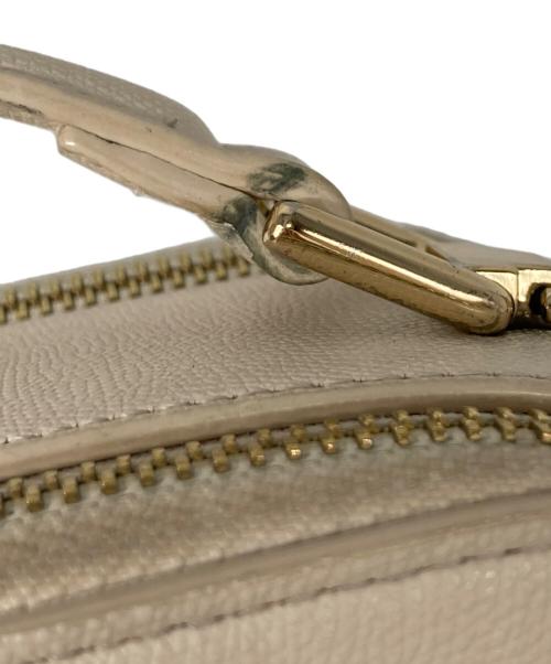 CELFORD（セルフォード）CELFORD (セルフォード) エンボスロゴカメラバッグ アイボリー サイズ:なしの古着・服飾アイテム