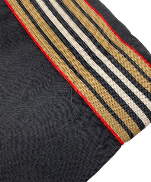 BURBERRY（バーバリー）BURBERRY (バーバリー) サイドライントラックパンツ ブラック サイズ:46の古着・服飾アイテム