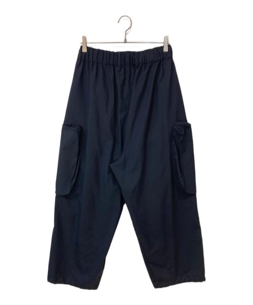 My Beautiful Landlet（マイビューティフルランドレット）My Beautiful Landlet (マイビューティフルランドレット) TROPICAL CLOTH WIDE CARGO PANTS ネイビーの古着・服飾アイテム