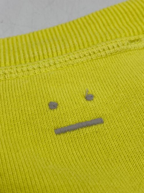 Acne studios（アクネ ストゥディオス）Acne studios (アクネ ストゥディオス) フェイスパッチ クルーネックスウェット イエロー サイズ:XXSの古着・服飾アイテム