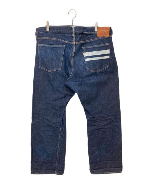 MOMOTARO JEANS（桃太郎ジーンズ）MOMOTARO JEANS (桃太郎ジーンズ) 出陣スリムストレート ボタンフライ デニムパンツ インディゴ サイズ:W40の古着・服飾アイテム