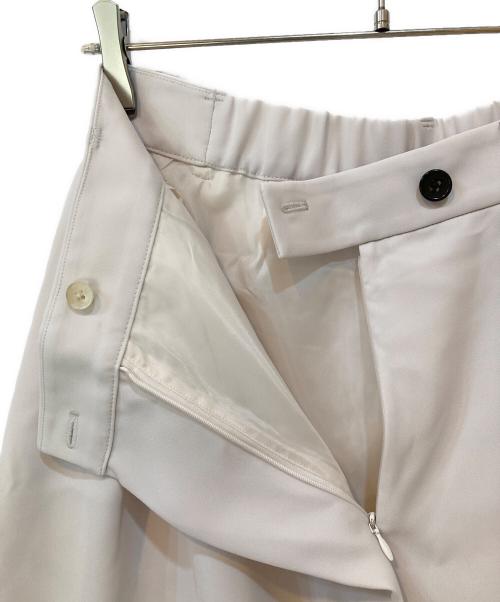 UNFILO（アンフィーロ）UNFILO (アンフィーロ) アシンメトリー ラップパンツ グレー サイズ:Lの古着・服飾アイテム