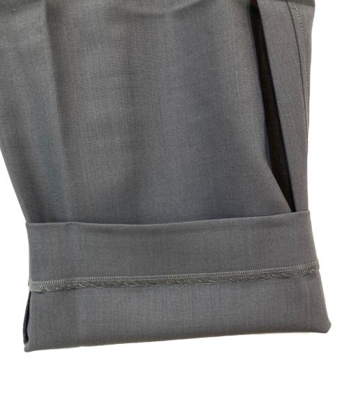 forme（フォルメ）forme (フォルメ) CurvedPants グレー サイズ:1の古着・服飾アイテム