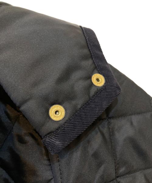 Traditional Weatherwear（トラディショナルウェザーウェア）Traditional Weatherwear (トラディショナルウェザーウェア) ARKLEY W/HOOD フード付 ノーカラーキルティングジャケット ネイビー サイズ:36の古着・服飾アイテム
