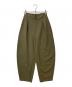 forme（フォルメ）の古着「Curved Pants」｜カーキ