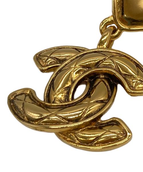 CHANEL（シャネル）CHANEL (シャネル) マトラッセ ココマーク スイングイヤリング ゴールド サイズ:-の古着・服飾アイテム