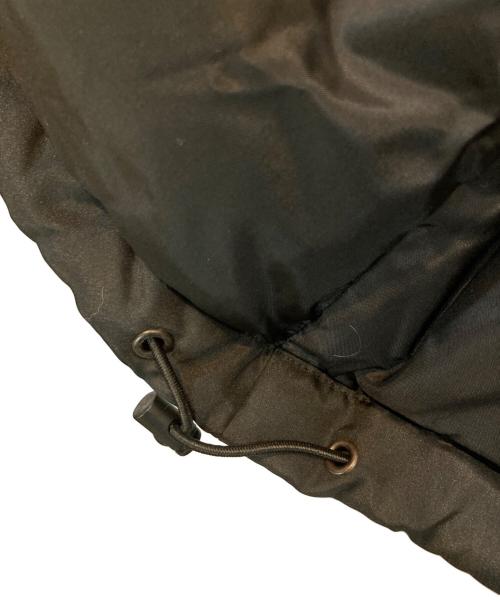 CarHartt（カーハート）CarHartt (カーハート) 90s ヌプシ 刺繍ロゴ ダウンジャケット ブラック サイズ:Mの古着・服飾アイテム