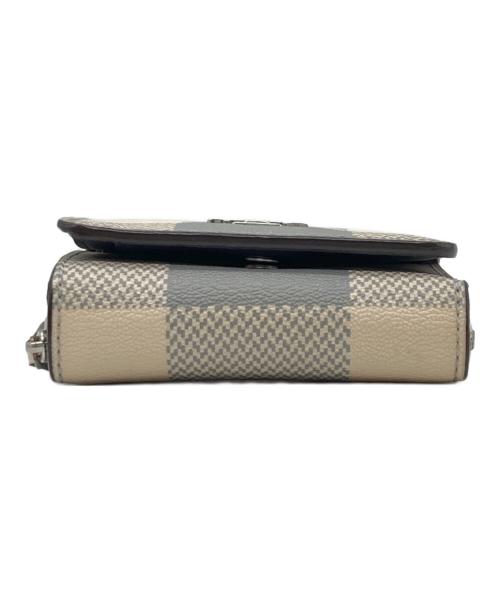 COACH（コーチ）COACH (コーチ) SVCAH バッファロープレイドプリント 3つ折り財布 ベージュ×グレー サイズ:-の古着・服飾アイテム