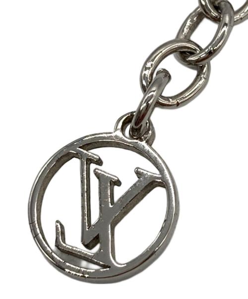 LOUIS VUITTON（ルイ ヴィトン）LOUIS VUITTON (ルイ ヴィトン) ネックレス・エセンシャル V シルバーの古着・服飾アイテム