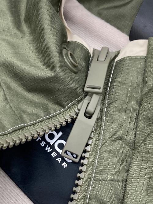 adidas（アディダス）adidas (アディダス) WORD ウーブンジャケット カーキ サイズ:なしの古着・服飾アイテム